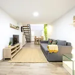 Nomad Urban Duplex